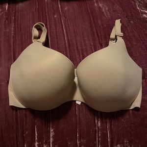 Victoria’s Secret Incredible Demi (34DDD)